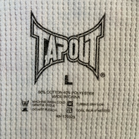 Top Out Sz L Long Sleeve V-Cute - Picture 5 of 5